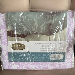 Lavender Floral  Sheet SET - Queen-NEW